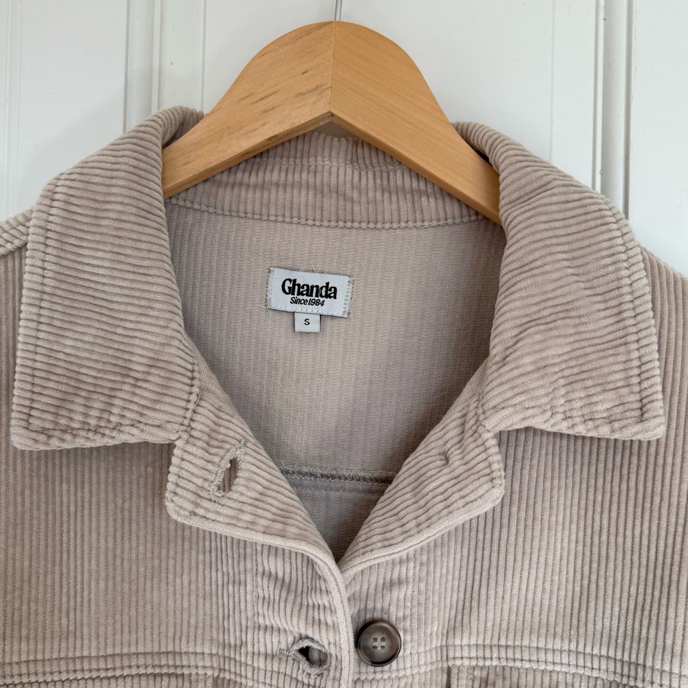 Ghanda Women's Tan Cropped Neutral Corduroy Jacket EUC - Sz S - Picture 4 of 8